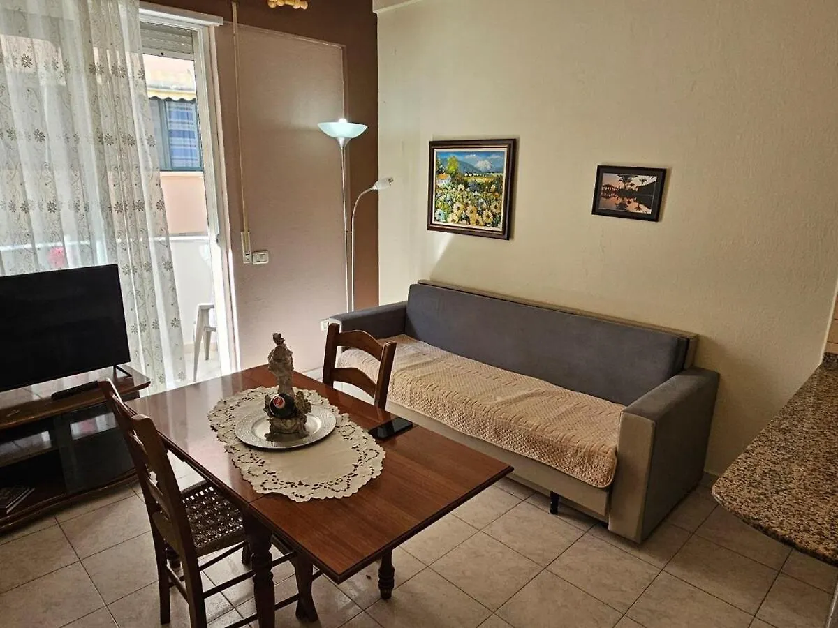 Contacts de Pina\'S Seaside Apartment